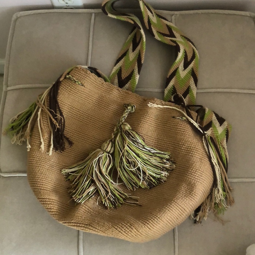 Authentic Handmade Wayuu Mochila shoulder